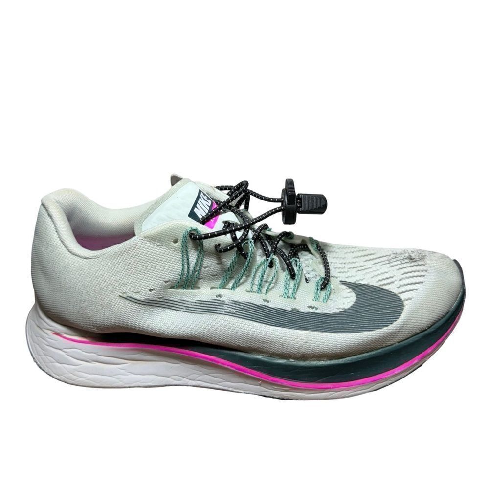 Women’s Nike racing zoom fly athletic running shoes size 8 white